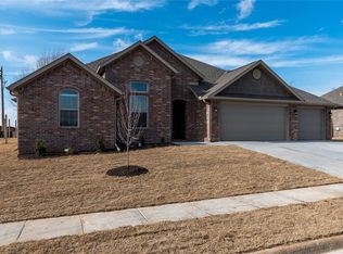 503 Cherry St, Pea Ridge, AR 72751