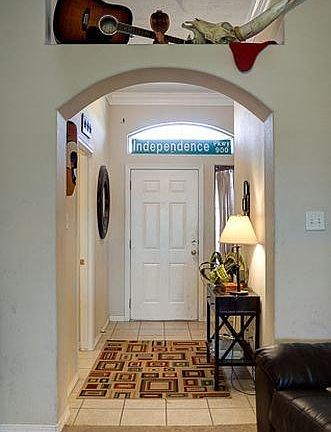 2nd image of 3527 Marigold Ct