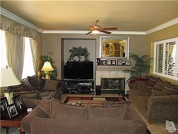 3rd image of 911 Olivia Dr
