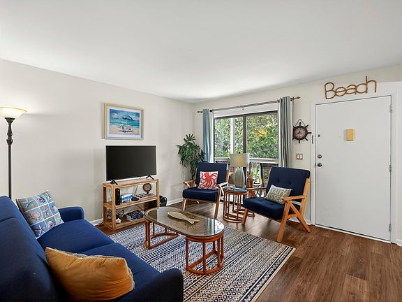 4th image of 226 Sea Cloud Cir #226