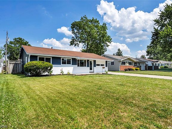5th image of 4613 Meadow Ln