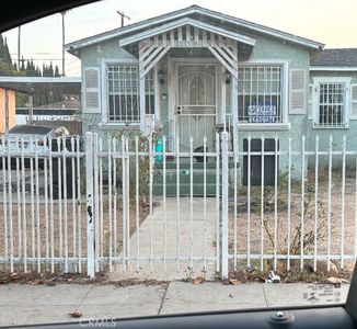 236 E 103rd St, Los Angeles, CA, 90003