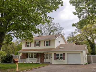 5 Caddy Place, Rocky Point, NY, 11778