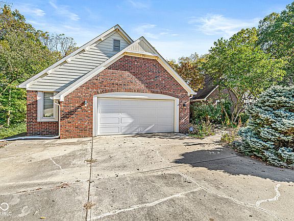 2nd image of 8425 N Halyard Way