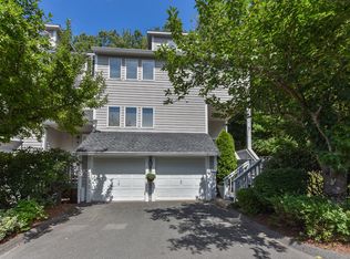 10 Brookview Cir #10, Canton, CT 06019