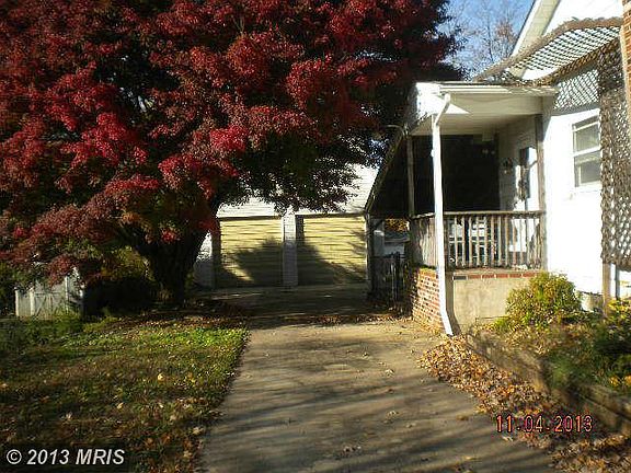 2nd image of 824 Randolph Dr