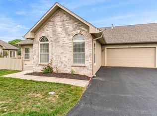 5248 Coventry Ln, Fort Wayne, IN 46804