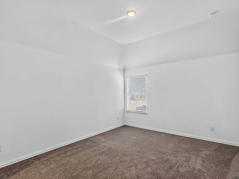 1308 Ladys Mantle Way — Photo 15