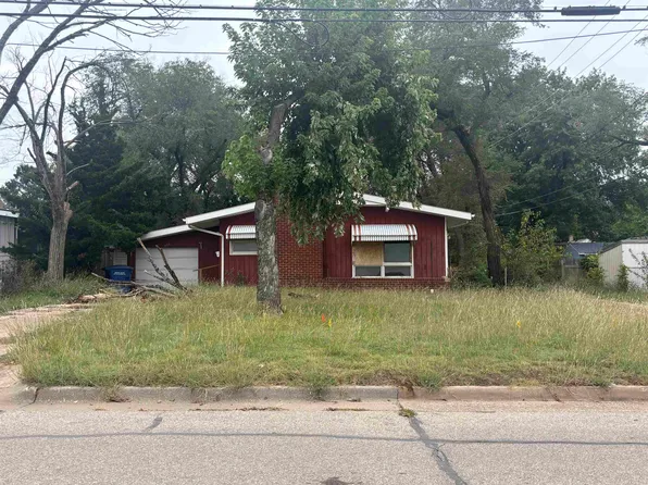 520 E 12th Ave, Augusta, KS 67010