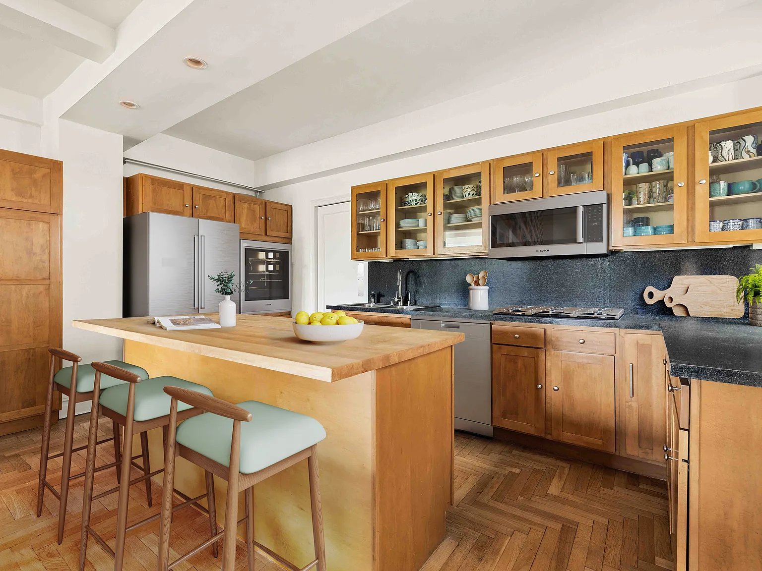 135 Eastern Parkway — Photo 3