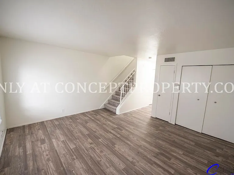 1499 W 2320 S — Photo 7