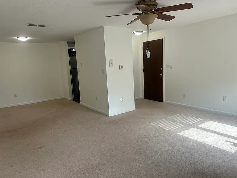 108 Norton Ave #8 — Photo 5