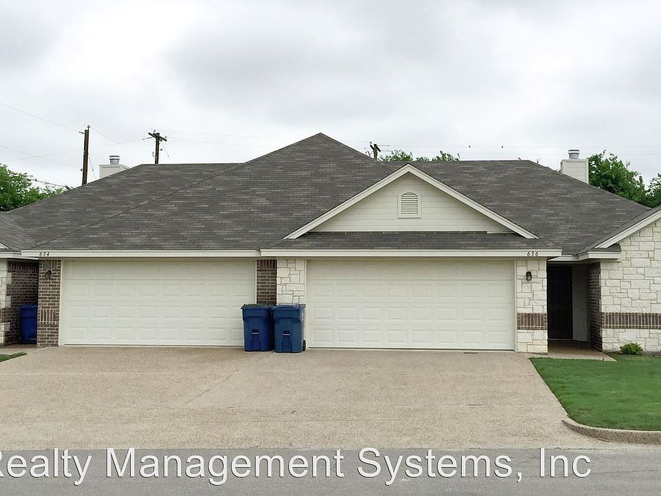 1st image of 644 Park Ln