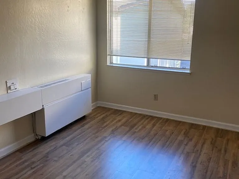 3036 Willow Pass Rd — Photo 2