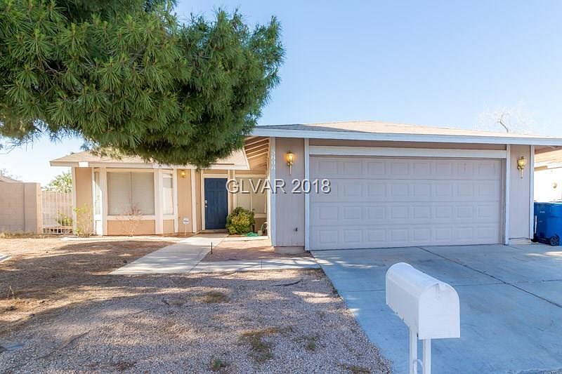 1st image of 5808 La Jolla Way
