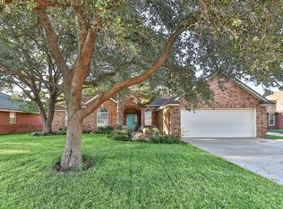 1408 7th St, Shallowater, TX 79363