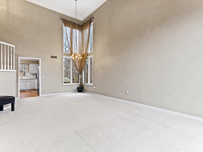 22479 Havergale St — Photo 11