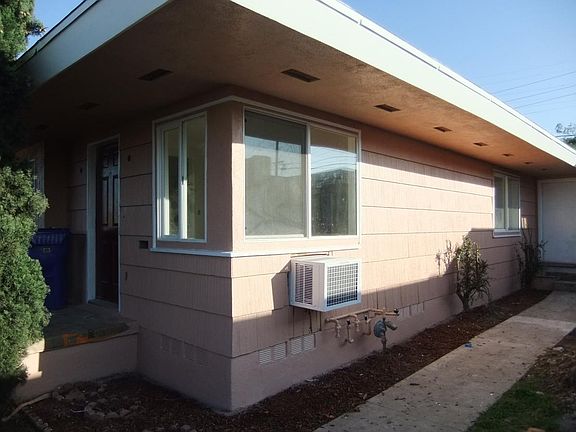 2nd image of 3536 College Ave