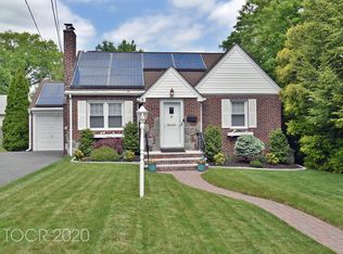 85 Edgewood Pl, Maywood, NJ 07607