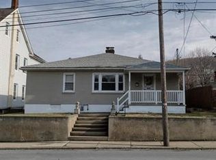932 Broadway, Fountain Hill, PA 18015