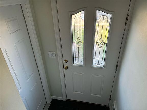 2nd image of 71 S Crescent Dr Floor 2