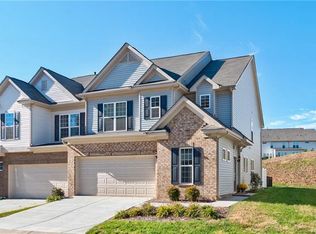 5147 Mount Clare Ln, Charlotte, NC 28210