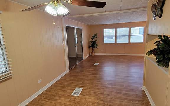 5th image of 33B Dale Dr