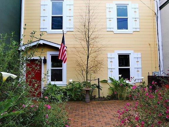 3rd image of 469 Vernon St