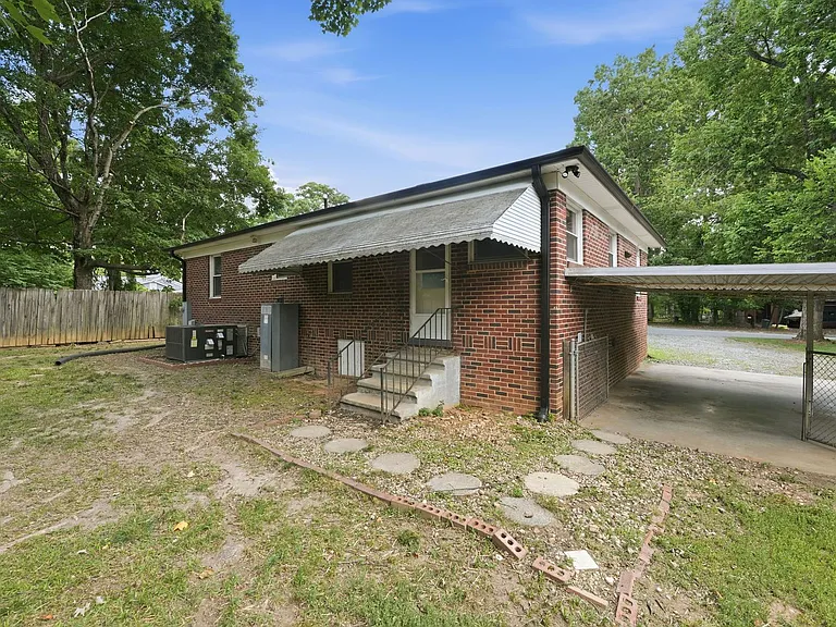 1515 Woodland Ave — Photo 27