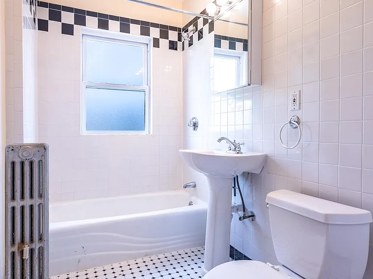 167 Forest Hills St #3 — Photo 16