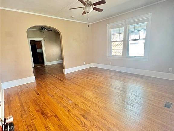 4th image of 216 Nansemond Ave