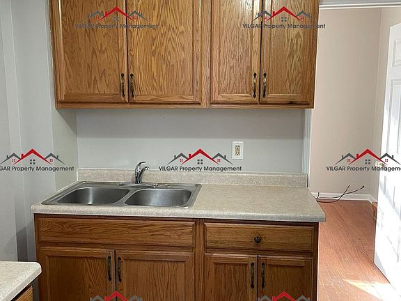 2nd image of 1438 W 19th Ave Unit A