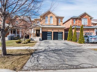 789 Stargazer Dr S, Mississauga, ON L5V 0C1