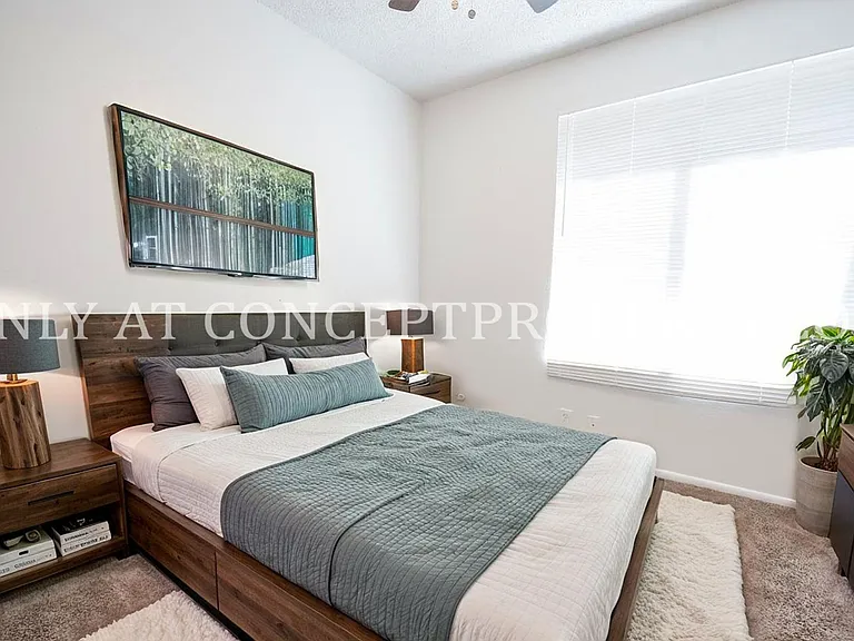 132 E 2nd Ave — Photo 5