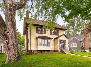 2001 E 9th St, Duluth, MN 55812