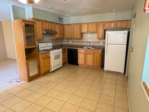 3rd image of 28649 S Cerro Pelon Pl