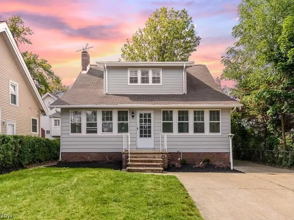 18119 Lake Shore Blvd, Cleveland, OH 44119