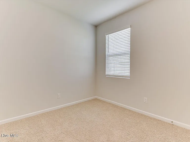 5167 Captain Dr — Photo 33