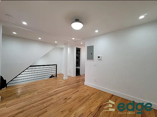 Rented by Capital Ventures Group LLC | media 2