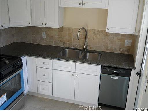 3rd image of 1180 Alta Vista Ave