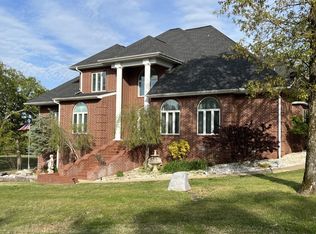 414 Airpark Rd, Horseshoe Bend, AR 72512