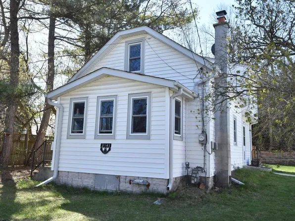 3541 Circle DRIVE, Hubertus, WI 53033