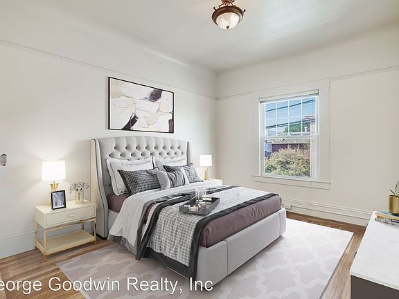 3rd image of 608 9th Ave #608