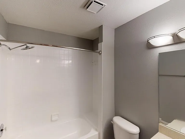 Altamira Place Apartment Homes — Photo 88