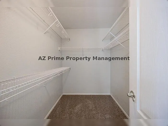 1654 W Geronimo St — Photo 17