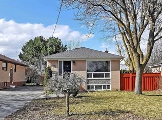 395 Taylor Mills Dr S, Richmond Hill, ON L4C 2T2