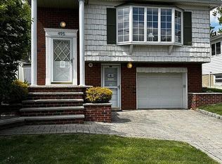 495 Ionia Ave, Staten Island, NY 10312