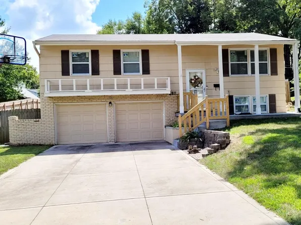 10501 W 73rd St, Shawnee, KS 66203