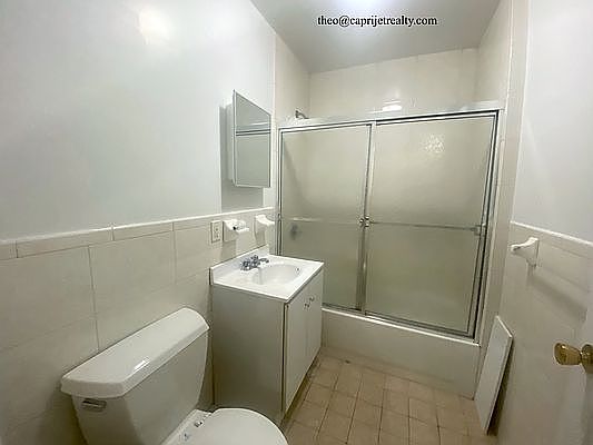 2nd image of 327 Graham Ave #3R