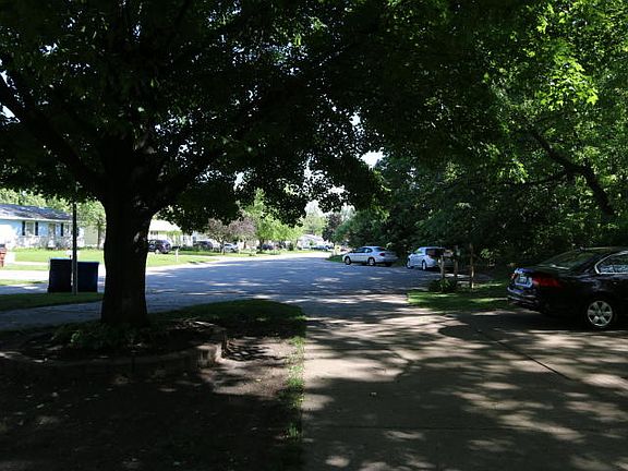 4th image of 3463 Wedgewood Dr SW #3465
